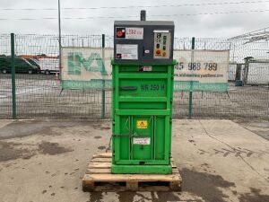 WR250 Compact Cardboard Baler