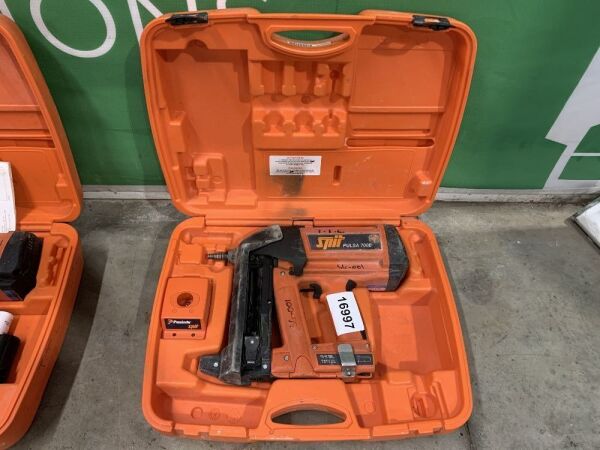 UNRESERVED Spit Pulse 700E Concrete Nail Gun