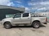 2013 Toyota Hilux 3.0 Invincible Pick Up - 2