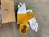 UNRESERVED Box of Safety & Welding Gloves - 3