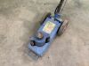 UNRESERVED Blue Car Lift - 2