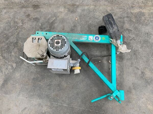 UNRESERVED 2018 IMER ET2000 Electric Scaffolding Hoist & Controller