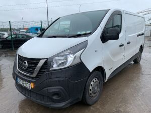 UNRESERVED 2017 Nissan NV300 LWB Van