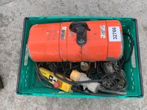 CM Loadstar 500KG 25M Electric Chain Hoist