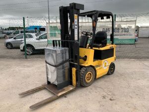 1999 Deawoo 1.8T Electric Container Spec Forklift c/w Side Shift & Charger