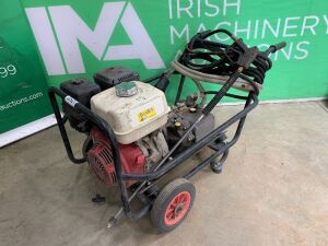 UNRESERVED Honda GX390 Portable Petrol Power Washer c/w Hose & Lance