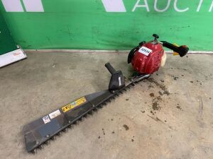 UNRESERVED Honda 4 Stroke Petrol Hedge Clipper