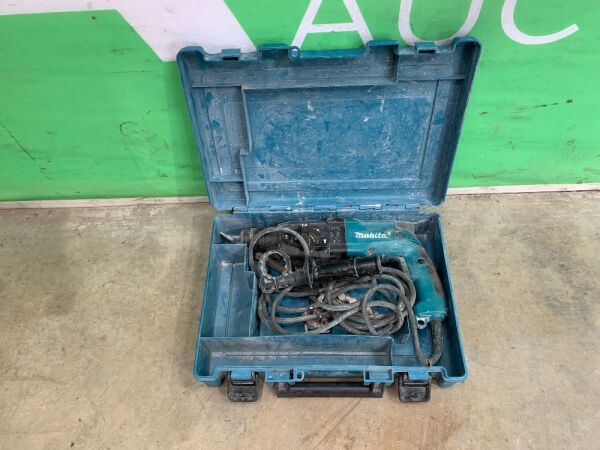 UNRESERVED 2014 Makita HR2450 230V Hammer Drill