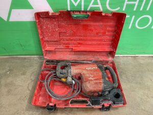 UNRESERVED Hilti TE-800AVR 110V Demolition Drill c/w Chisels