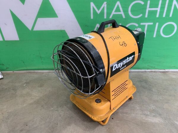 UNRESERVED Daystar VAL 6 Portable Kerosene Heater