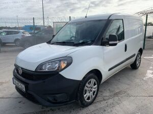 UNRESERVED 2019 Fiat Doblo Cargo SWB 1.3 95HP