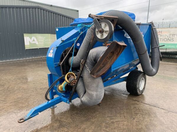 Terra-Vac Fast Tow Single Axle PTO Driven Suction Cleaner/Dung Hoover