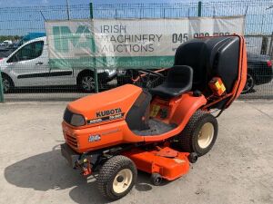 UNRESERVED 2000 Kubota TG1860 Hydrostatic Diesel Mower c/w GCD 300 Collector