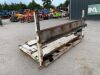 Pillar Tail Lift c/w Controls & 24v Power Pack - 4