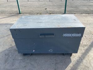 UNRESERVED Armorgard Tuffbank Site Storage Box