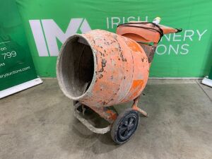 UNRESERVED Belle 110V Cement Mixer