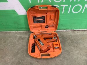 UNRESERVED Paslode Cordless Nail Gun