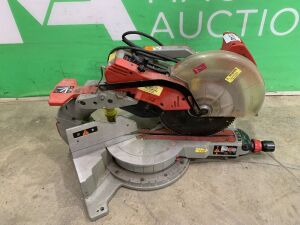 UNRESERVED Milwaukee MS305DB 110V Sliding Compound Mitre Saw