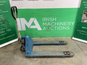 UNRESERVED Pallet Truck