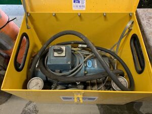 UNRESERVED Hilta 110v Pressure Pump Tester In Case
