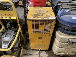 UNRESERVED Andrews 220v Dehumidifier