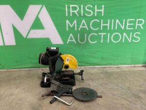 UNRESERVED K225 Circular Saw