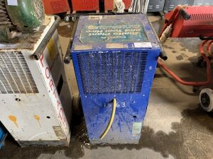 UNRESERVED Caloret Porta-Dry Dehumidifier