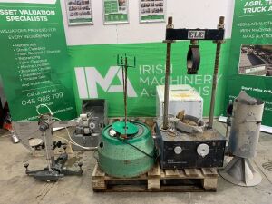 UNRESERVED Selection Of Road Testing Equipment