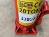 20T Pneumatic Bottle Jack - 2