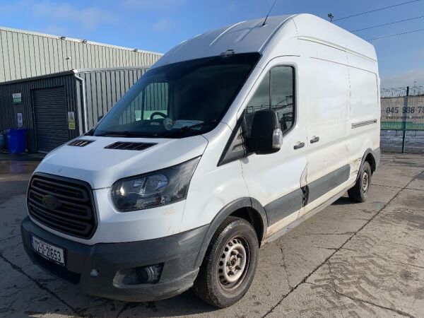 UNRESERVED 2017 Ford Transit 350L Base 2.0 130PS FWD