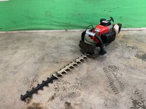 UNRESERVED Robin HT250A 24" Hedgetrimmer