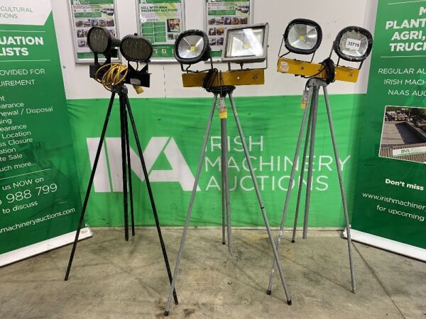 3 x Double Tripod Lights
