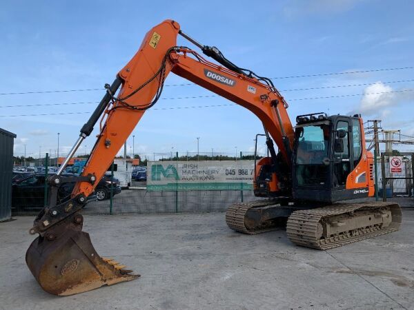 2017 Doosan DX140-LCR Zero Tail Excavator c/w Bucket