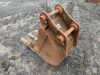 17" Trench Bucket 45mm Pin - 4