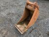 16" Trench Bucket 60mm Pin - 2