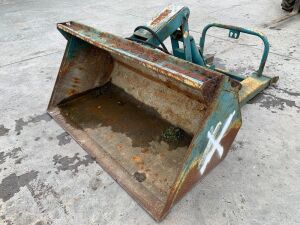 UNRESERVED Hydraulic Tipping Bucket To Suit Forklift/Teleporter