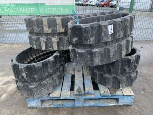 UNRESERVED NEW/UNUSED Excavator Tracks To Suit Excavator