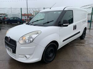 UNRESERVED 2013 Fiat Doblo Cargo Maxi 1.3 Multijet SX