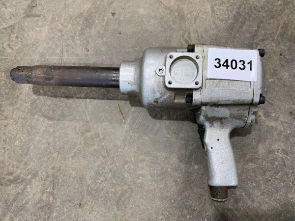 UNRESERVED Red Rooster 1" Impact Wrench