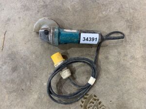 UNRESERVED Makita 115mm Angle Grinder