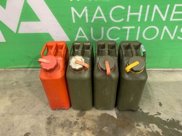 UNRESERVED 4 x 20L Plastic Jerry Cans