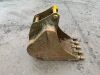 UNRESERVED 2FT R&M Digging Bucket - 4