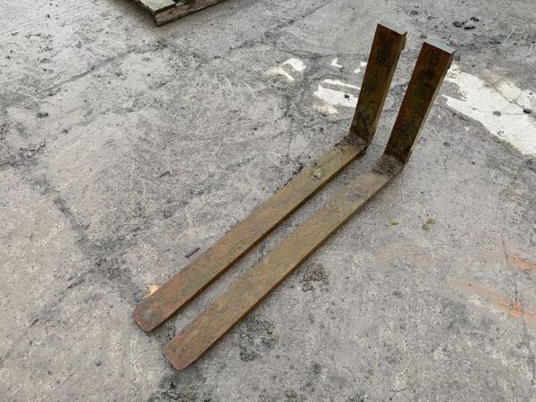 Set Of Forklift Forks