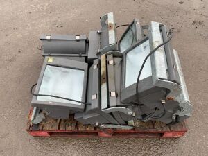 Pallet Of Yard Flood Lights