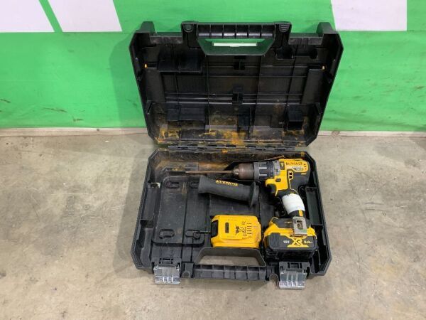 UNRESERVED Dewalt XR 18V Cordless Hammer Drill c/w Battery & Charger