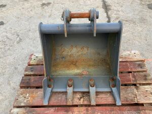 UNUSED Strickland 24" Digging Bucket (35mm)