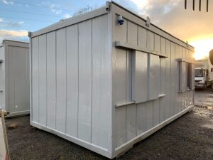 UNRESERVED 20 x 10 Anti Vandal Unit (Split Unit) c/w Keys