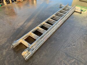 UNRESERVED 3 x 10FT Extendable Aluminium Ladders