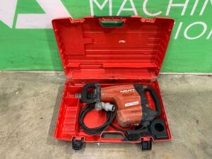 Hilti TE800 Demolition Breaker