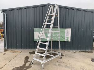 NEW Lyte Aluminium Warehouse Ladder